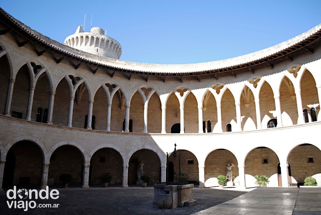 Interior del castillo